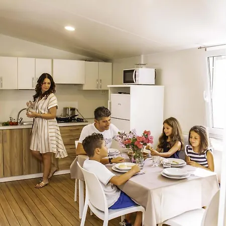 Camping Villaggio Lido D'abruzzo Roseto Degli Abruzzi